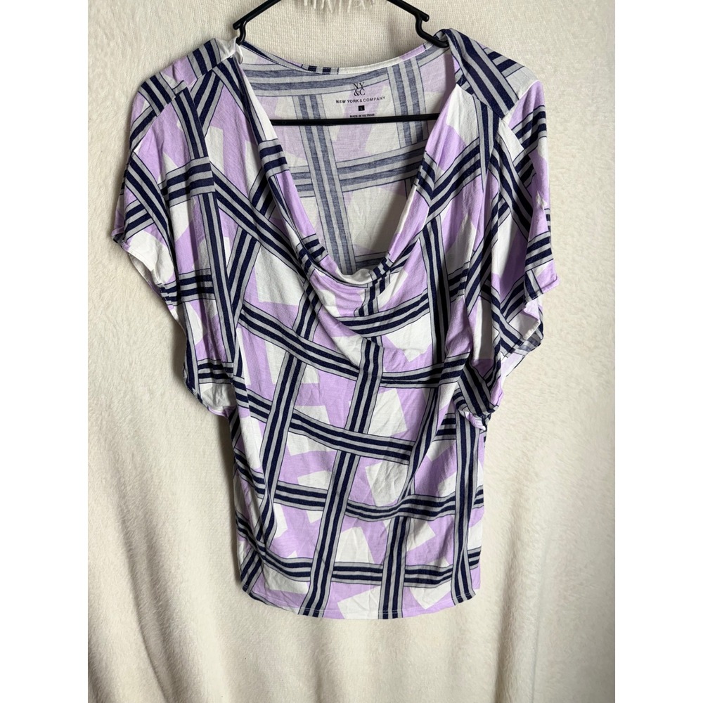 New York & Company Purple Geometric Cowl Neck Short Sleeve Top Womens‎ Large